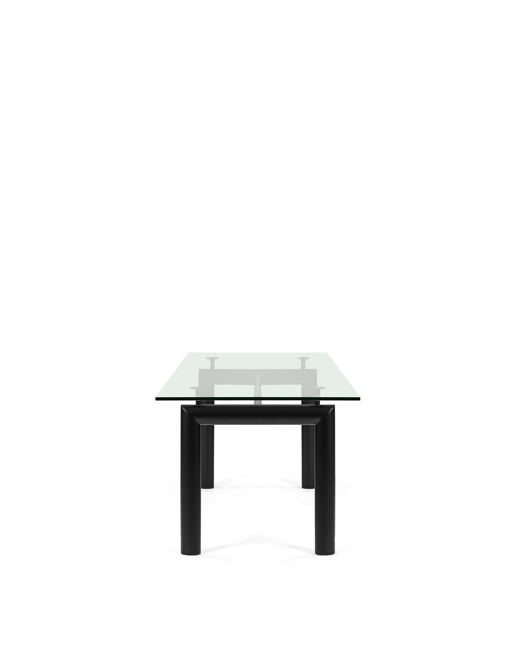 Corbusier Dining Table