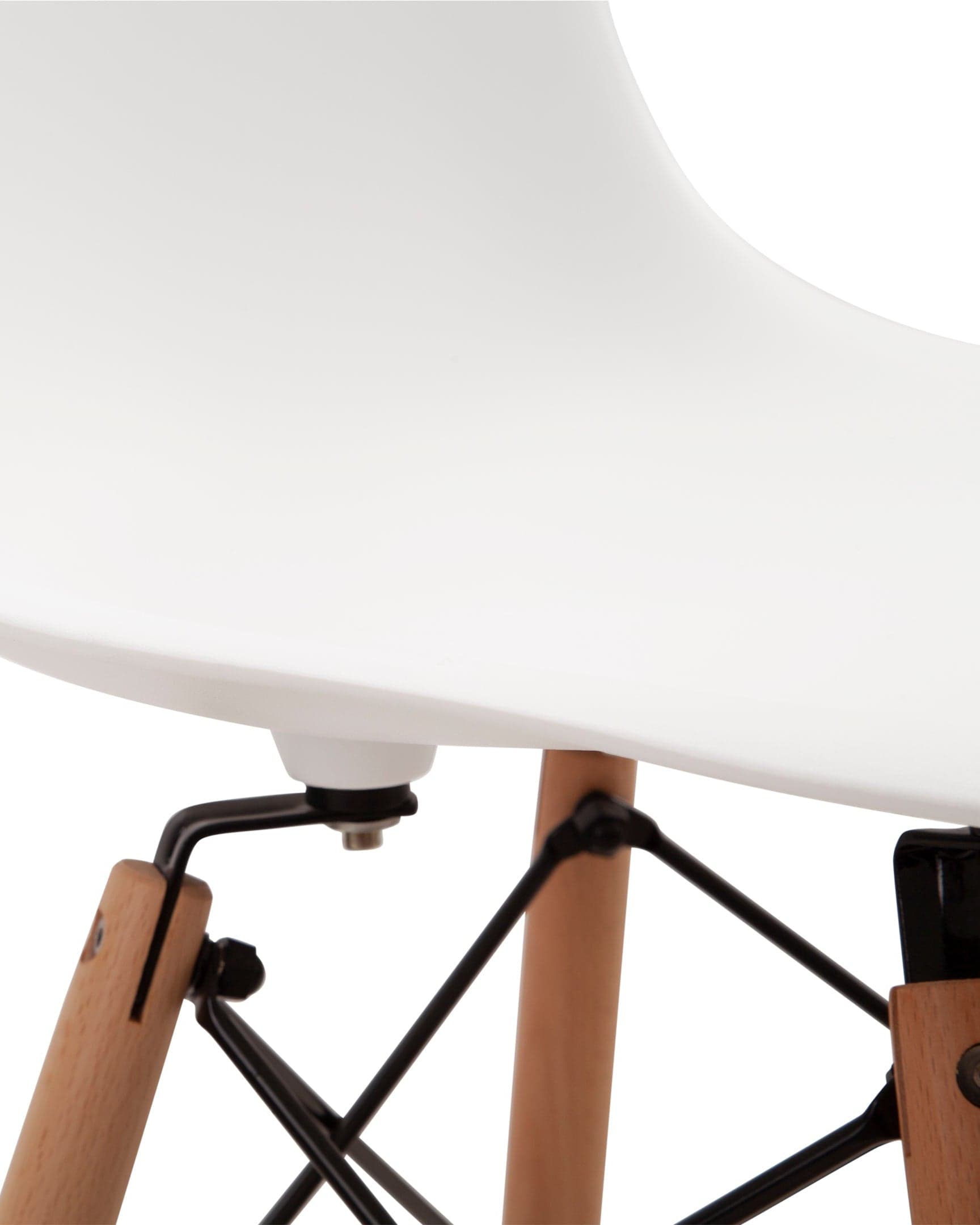 Flynn Molded Side Chair