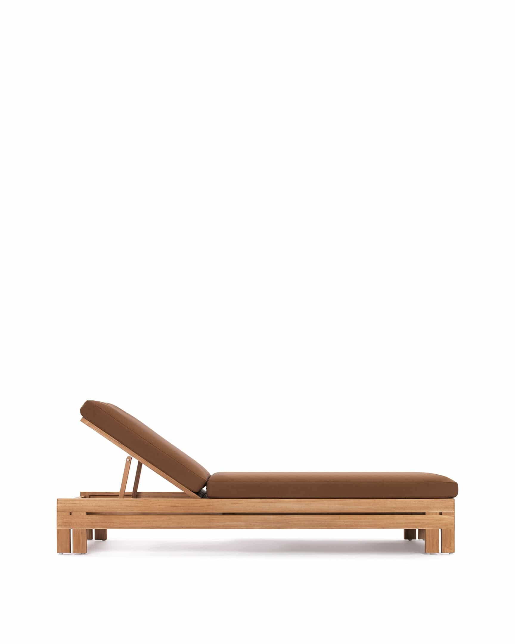Lusso Outdoor Lounger | FINAL SALE