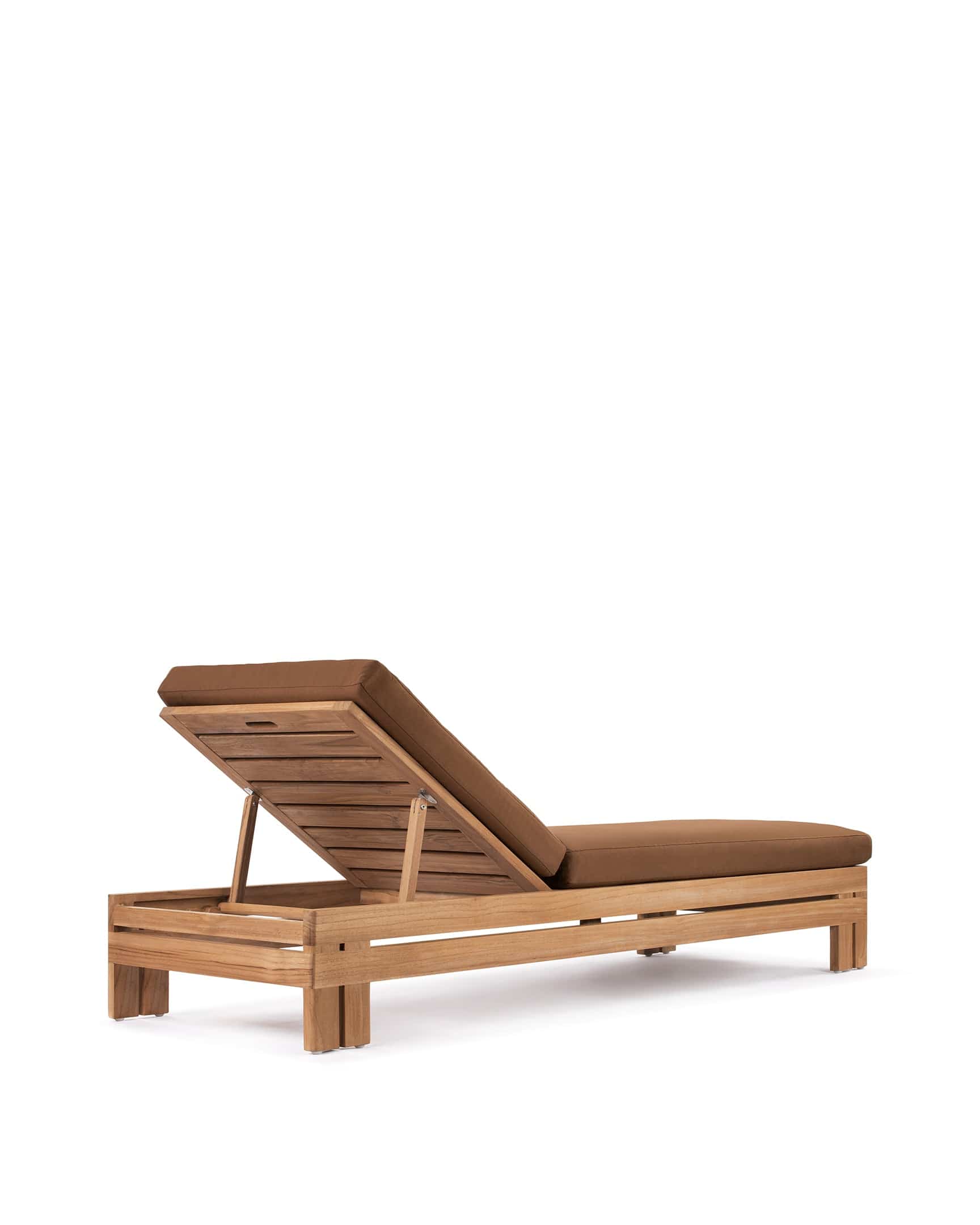 Lusso Outdoor Lounger | FINAL SALE