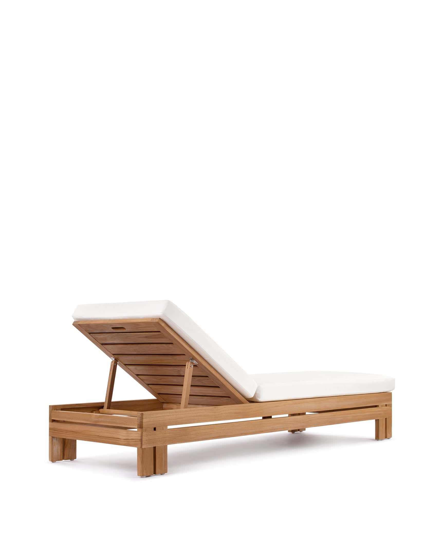 Lusso Outdoor Lounger
