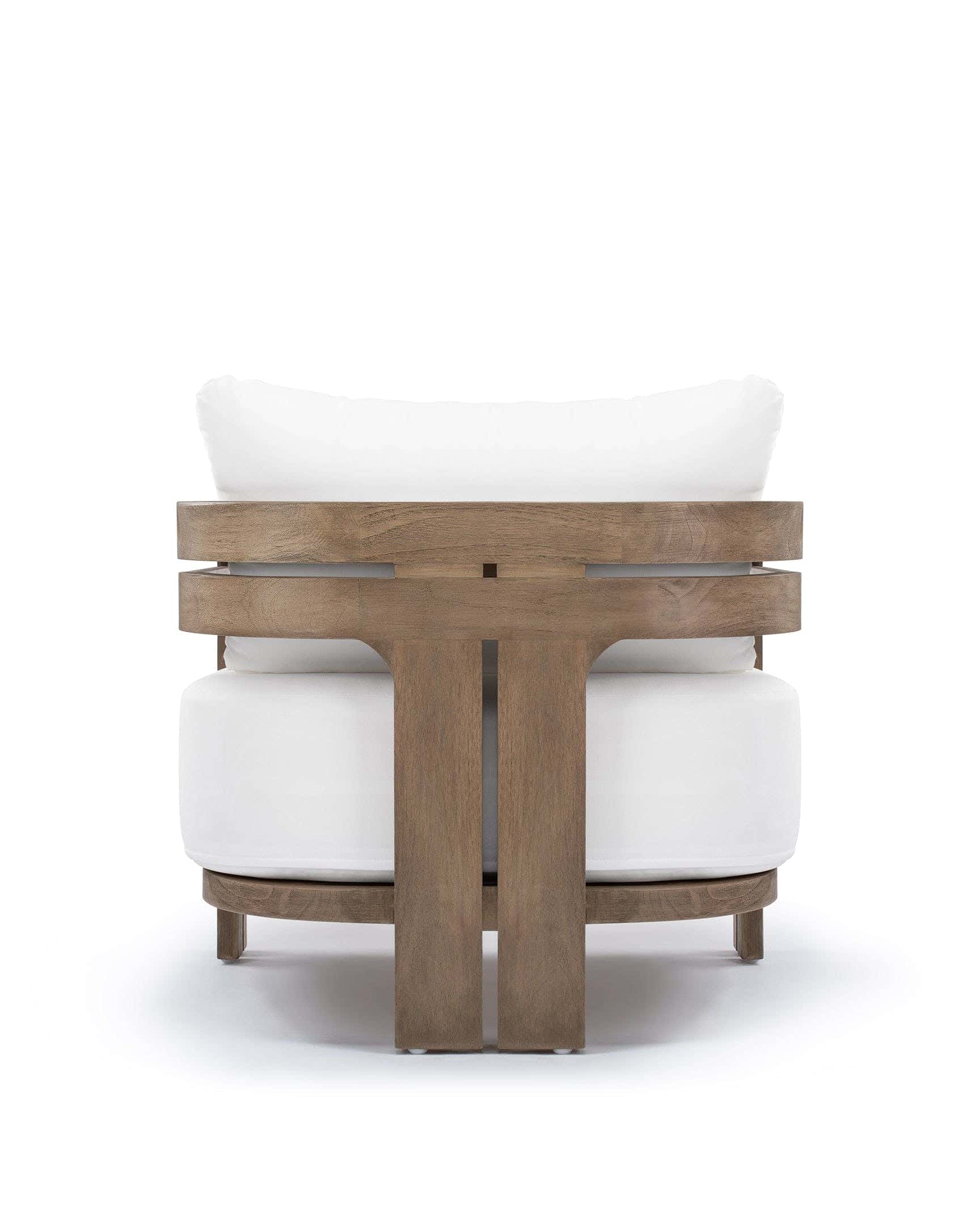 Lusso Outdoor Lounge Chair