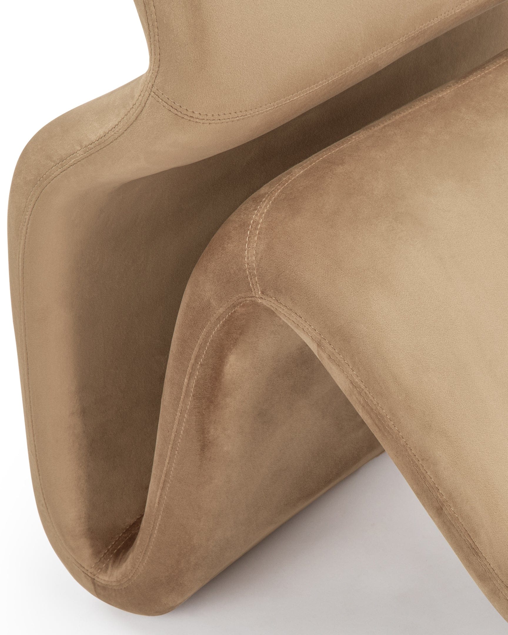 Etcetera Lounge Chair
